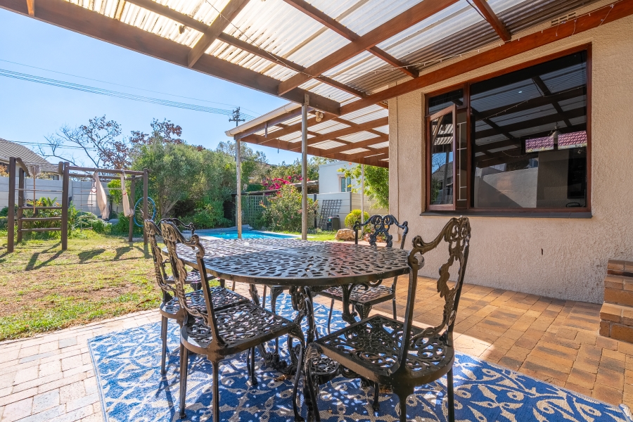 3 Bedroom Property for Sale in Pinelands Western Cape